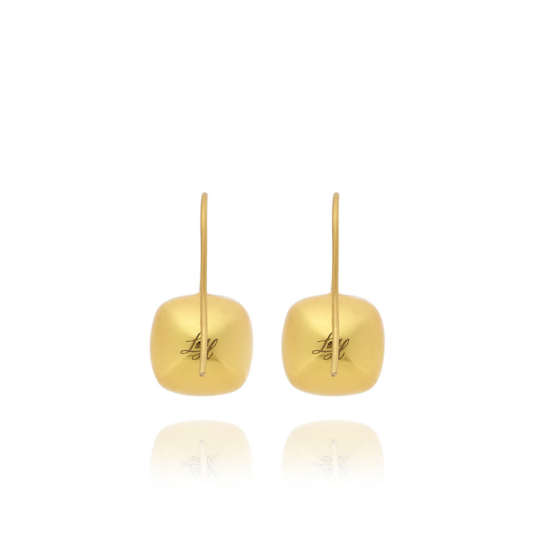 alt_Luzia_button_earrings_lmq_14k_gold_back img-lifestyle