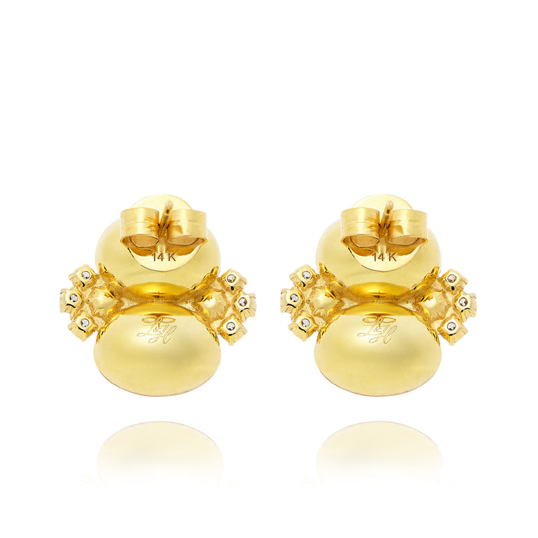 alt-luzia-dama-cluster-earrings-lmq-gold-back img-lifestyle