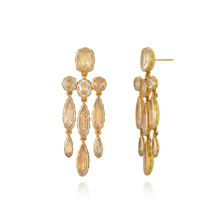 alt-L&HBride-long-girandole-earrings-veil-yellow-gold-profile img-lifestyle
