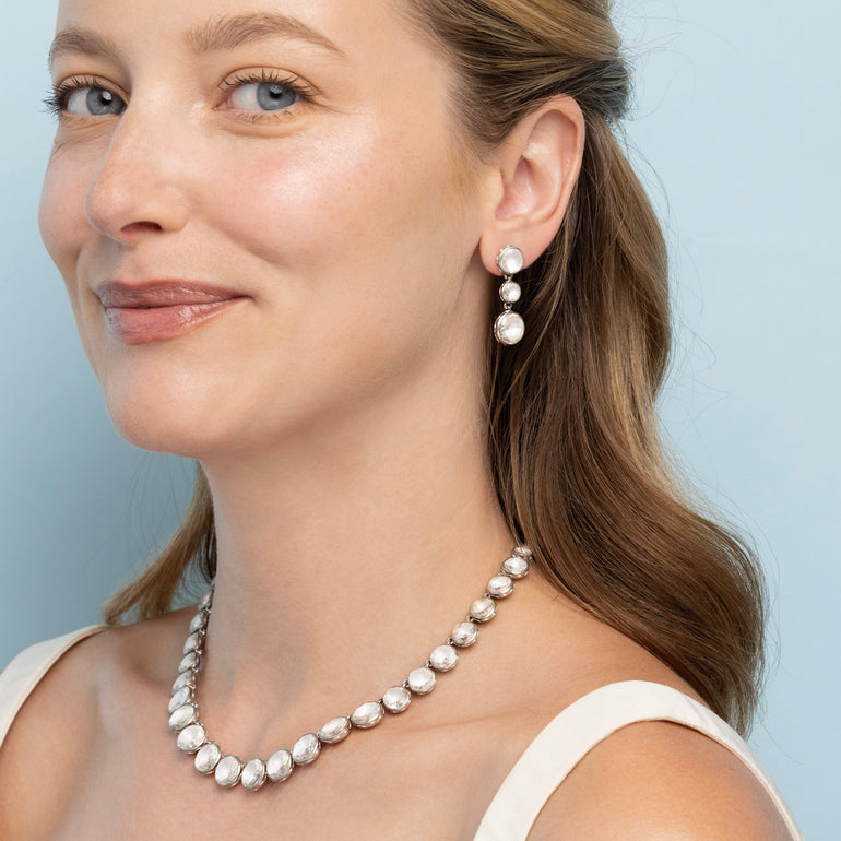 alt-L&HBride-round-riviere-porcelain-model img-lifestyle