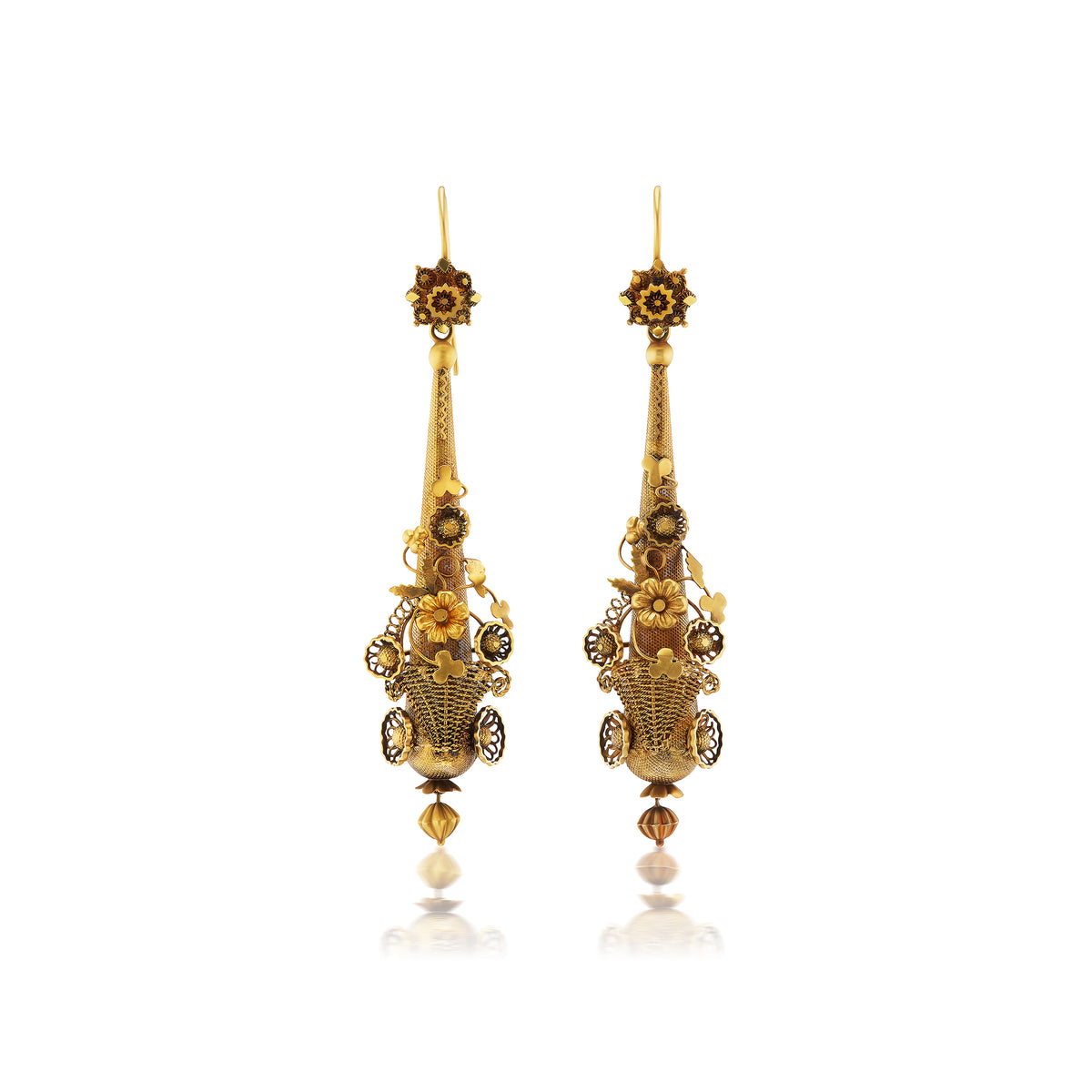 Antique gold torpedo drop earrings, ca 1810