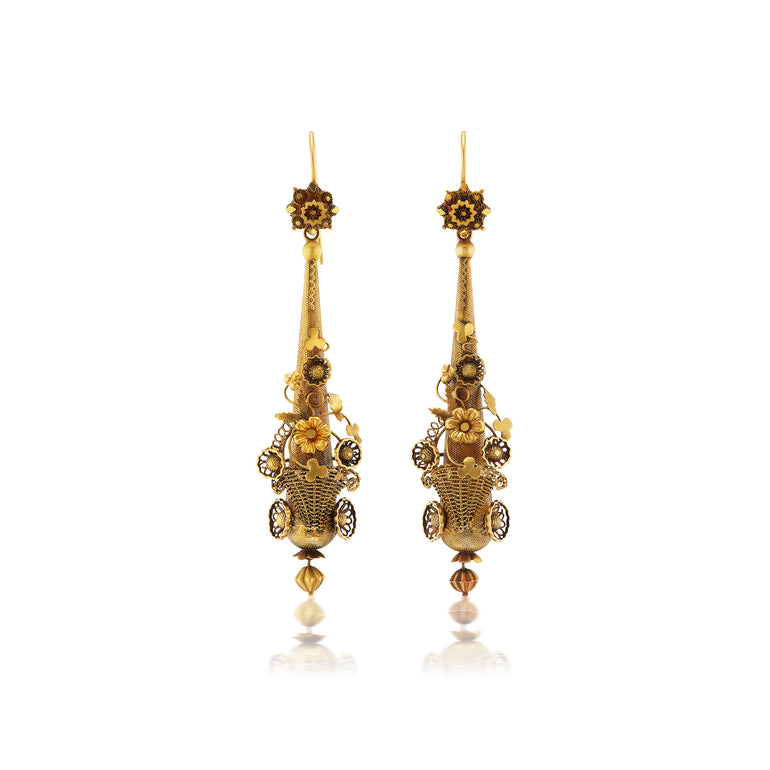 Antique gold torpedo drop earrings, ca 1810