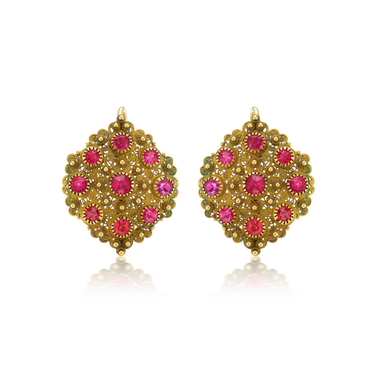 Antique Italian gold cannetille earrings with pink paste, ca 1810