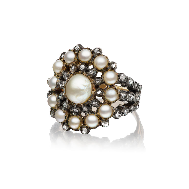 Antique Georgian baroque pearl and rose-cut diamond cluster ring, ca 1800, side view