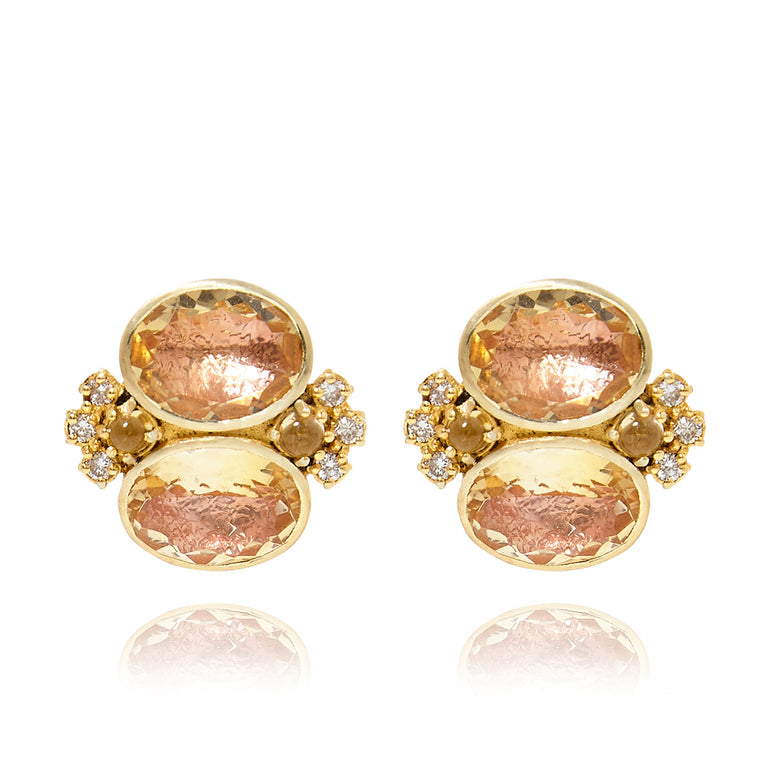 alt-luzia-dama-cluster-earrings-citrine-gold-front img-lifestyle