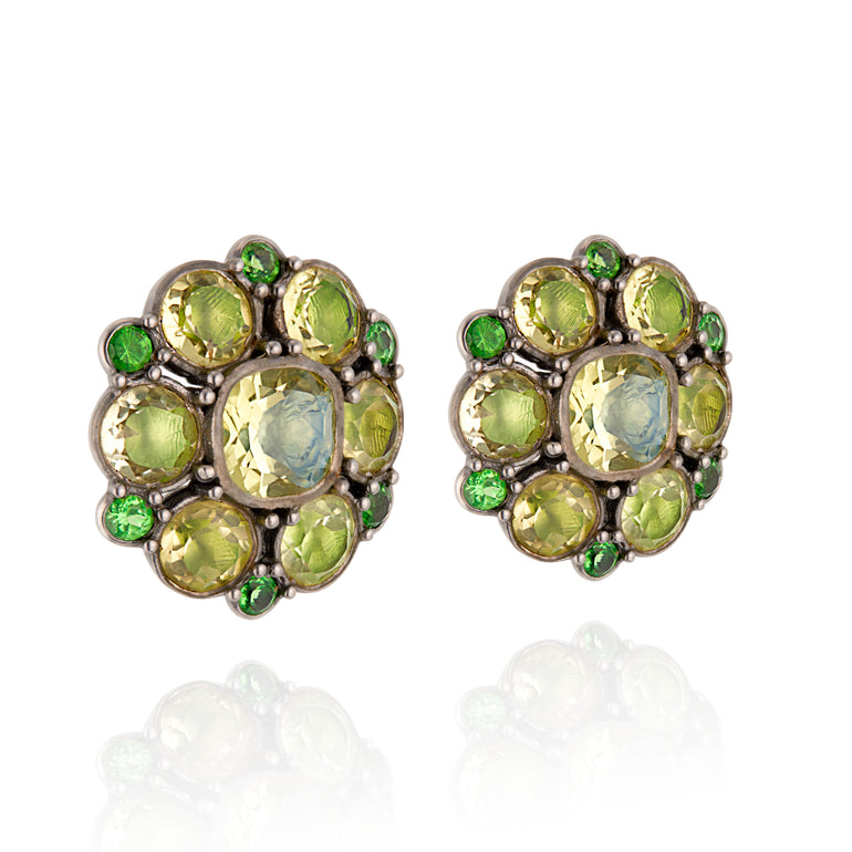 alt-luzia-duquesa-cluster-earrings-lemon-quartz-side